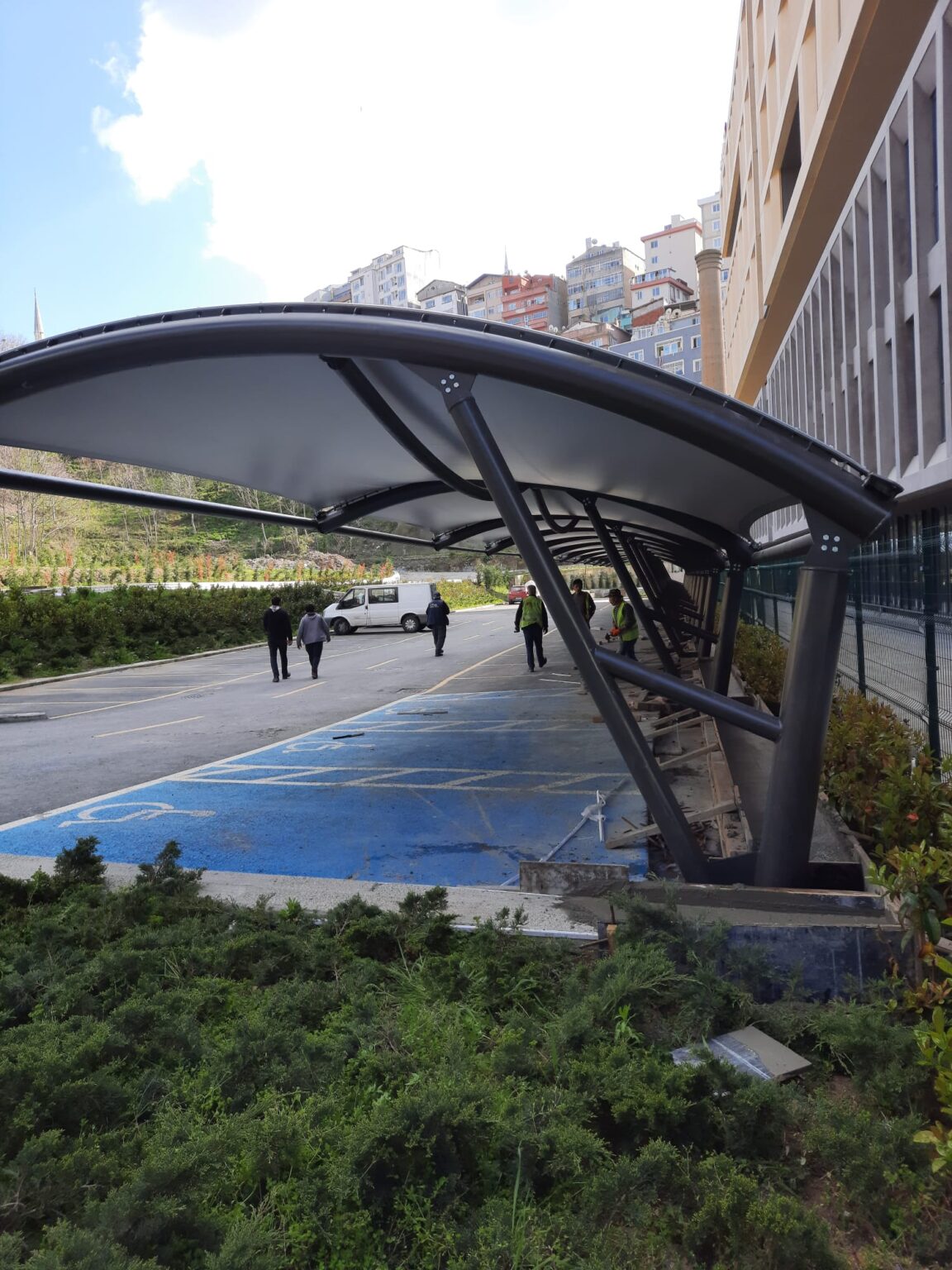 Suspended Tension Structures - Etna