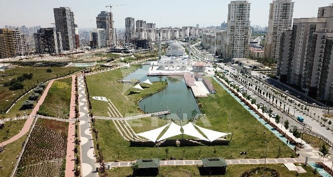 İSTANBUL HOŞDERE HAYATPARK GÖLET ALANI İSTANBUL HOŞDERE HAYATPARK GÖLET ALANI